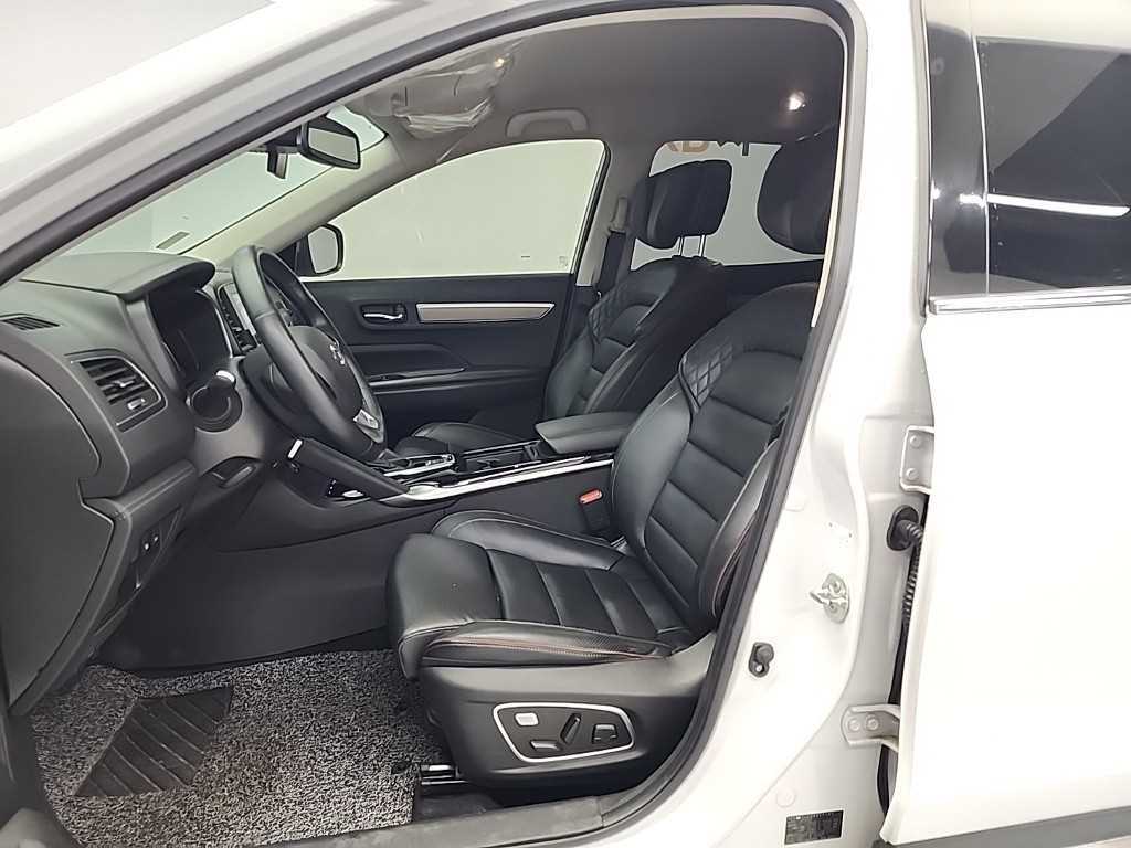 SAMSUNG QM6 - Vista 11