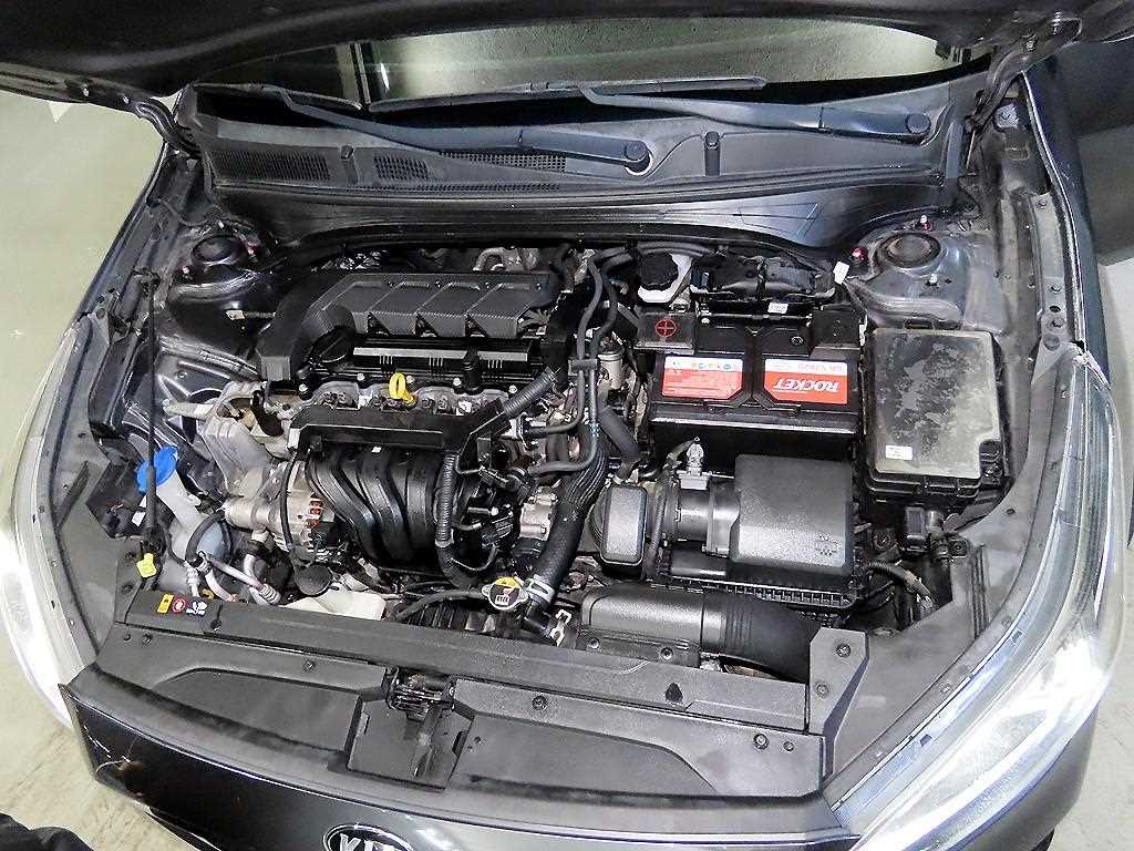 KIA K3 2019 Gris - Importación desde Corea - HF Imports Iquique - Foto 19