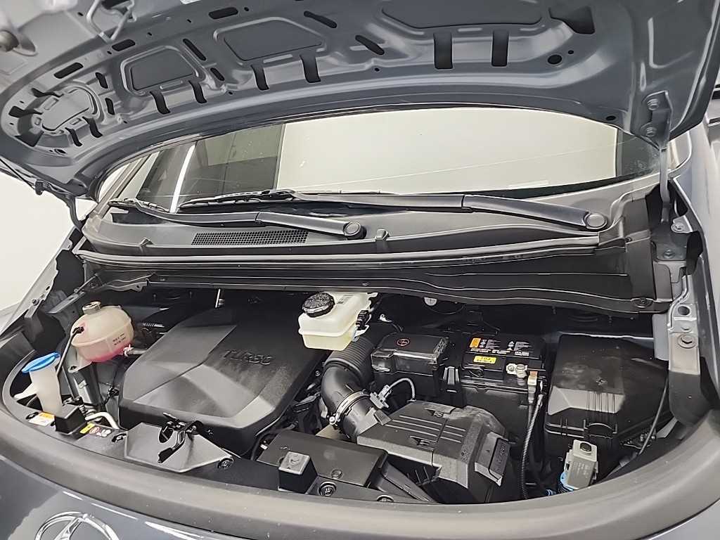 HYUNDAI Staria - Vista 5