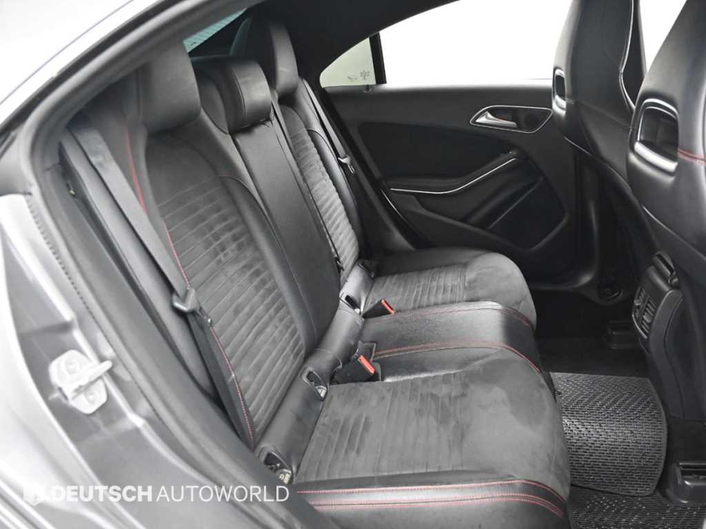 Mercedes Benz CLA Class - Vista 12