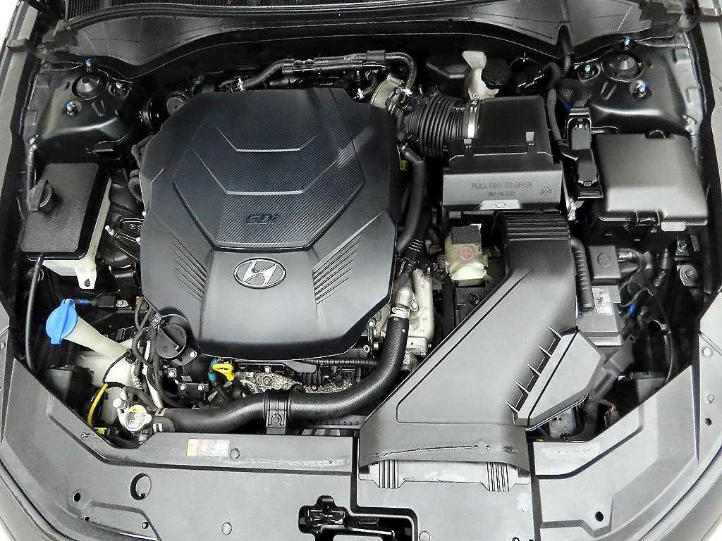 HYUNDAI Grandeur - Vista 2