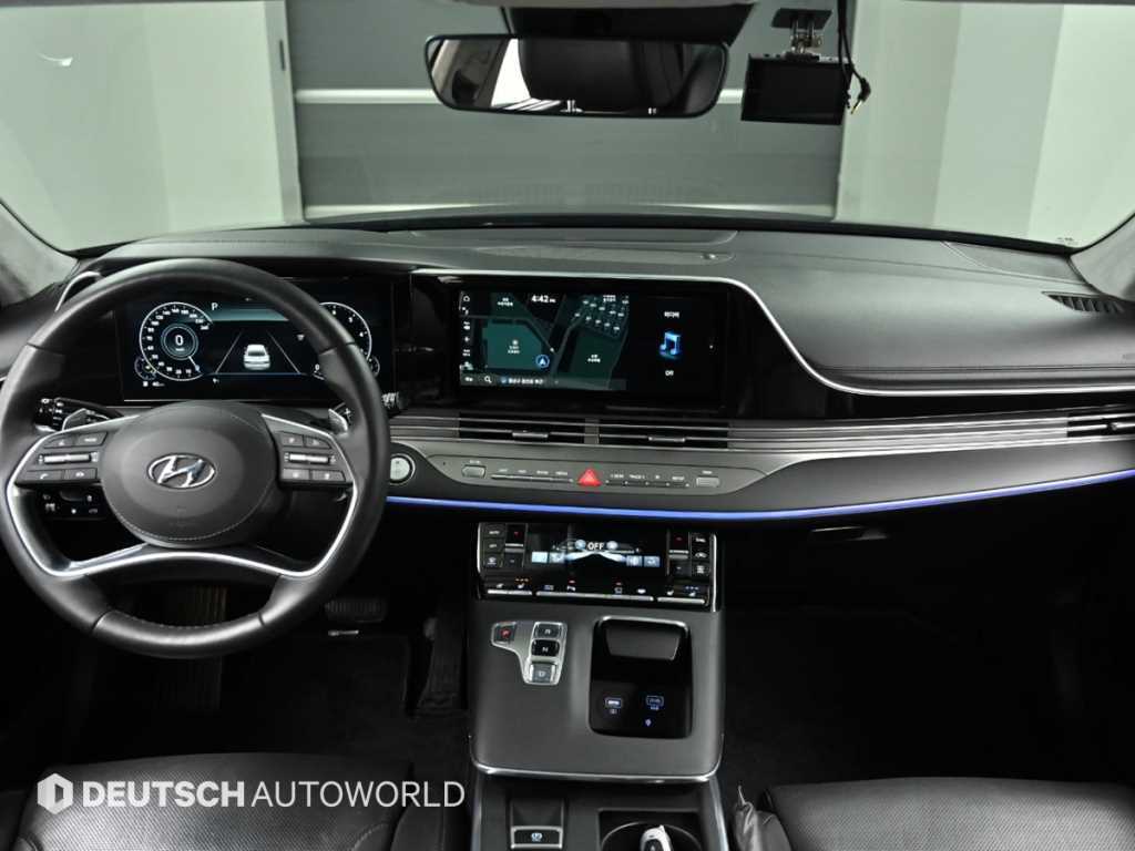 HYUNDAI Grandeur - Vista 7