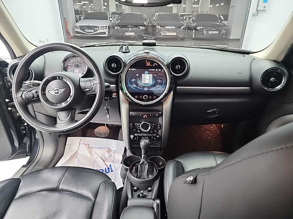 Mini Countryman - Vista 7