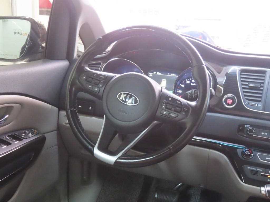 KIA Carnival 2019 - Importación desde Corea - HF Imports Iquique - Foto 18