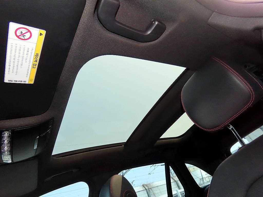 Mercedes Benz GLC Class 2017 Blanco - Importación desde Corea - HF Imports Iquique - Foto 15