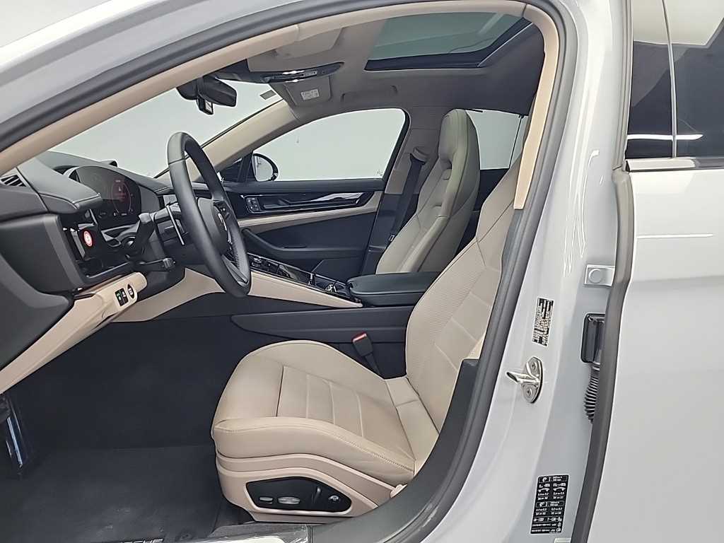 Porsche Panamera - Vista 11