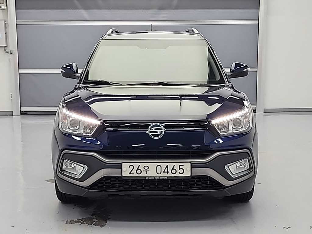 Ssangyong Tivoli - Vista 2