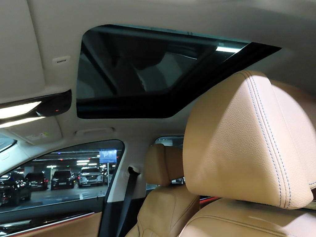 BMW 5 Series 2022 Blanco - Importación desde Corea - HF Imports Iquique - Foto 16