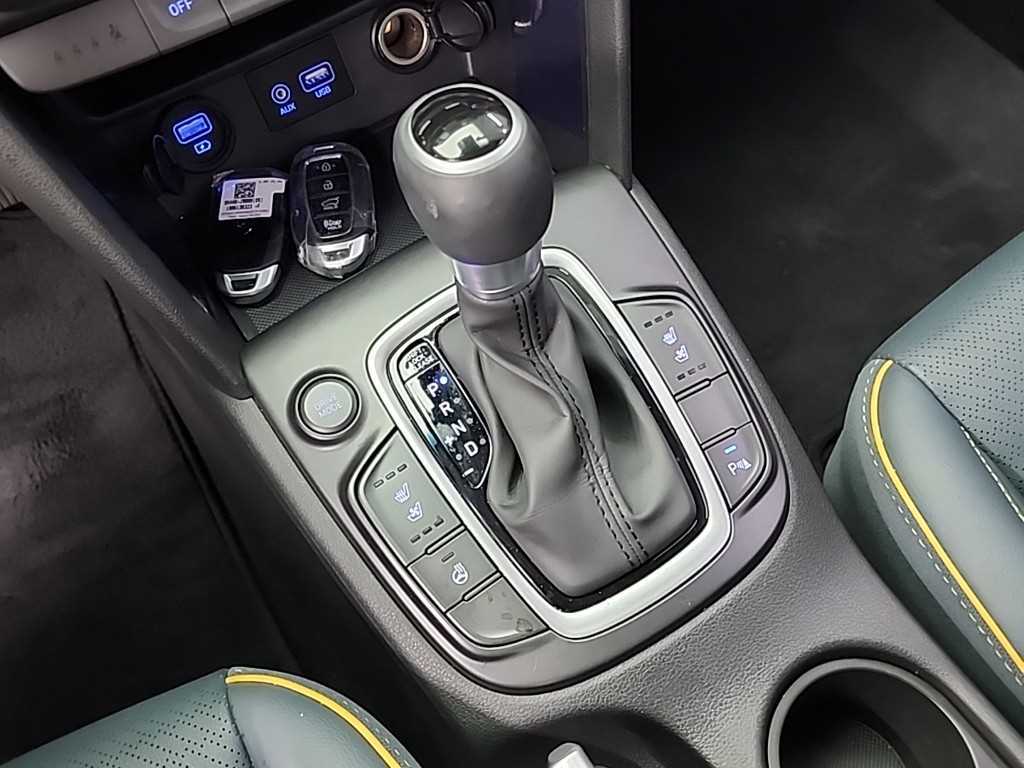 HYUNDAI Kona - Vista 8