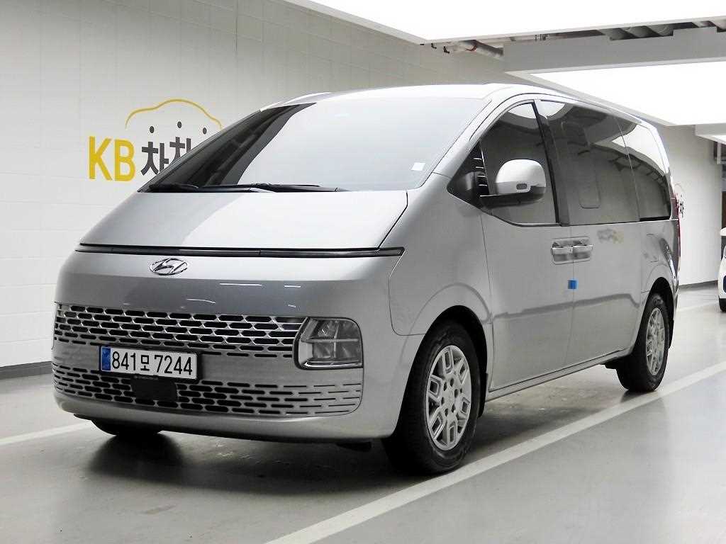 HYUNDAI Staria 2022 Plateado - Importación desde Corea - HF Imports Iquique - Foto 1