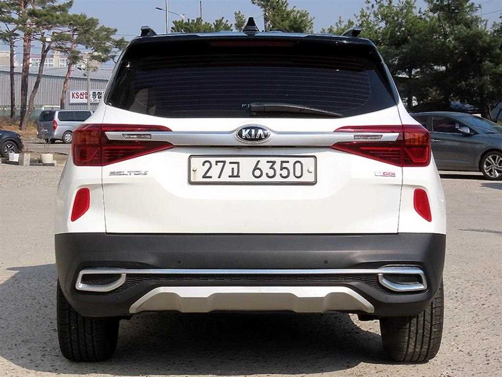 KIA Seltos - Vista 4