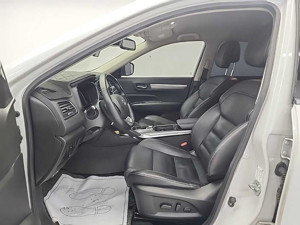 SAMSUNG QM6 - Vista 11