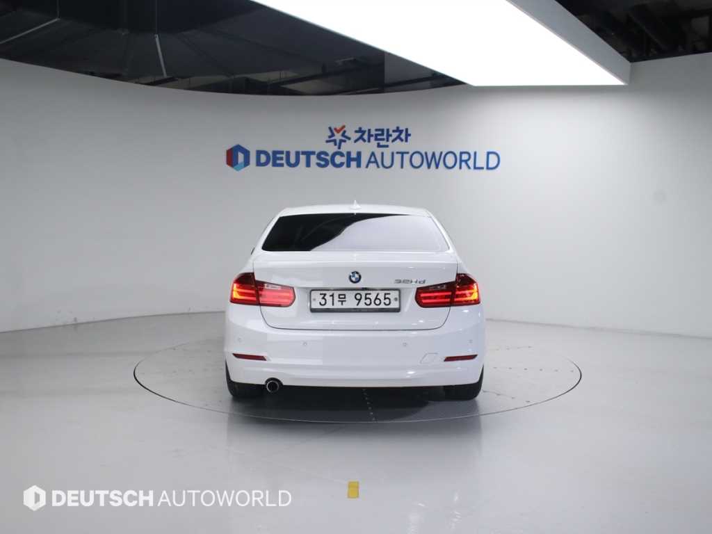 BMW 3 series - Vista 4