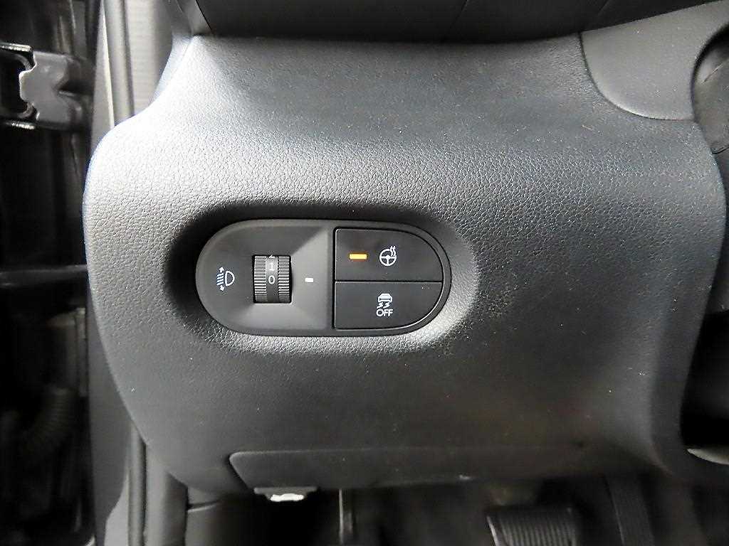 HYUNDAI Casper - Vista 12