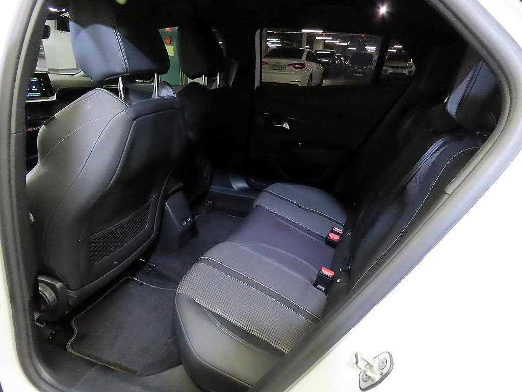 Peugeot 2008 - Vista 7