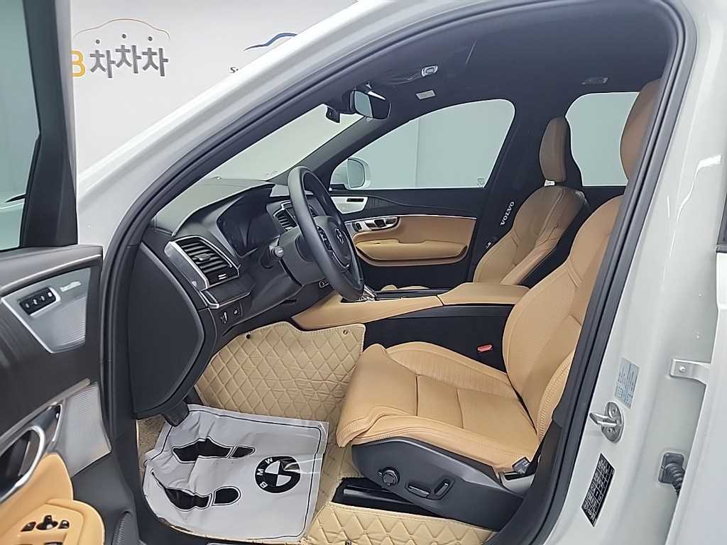 Volvo XC90 - Vista 11