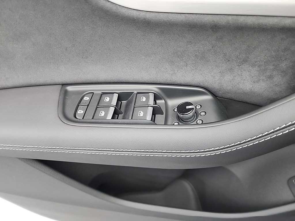 Audi Q7 2026 Negro - Importación desde Corea - HF Imports Iquique - Foto 17