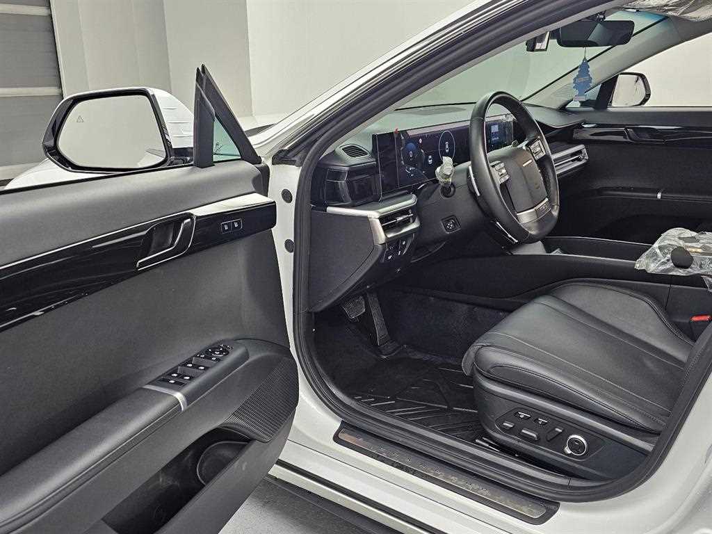 HYUNDAI Grandeur - Vista 10