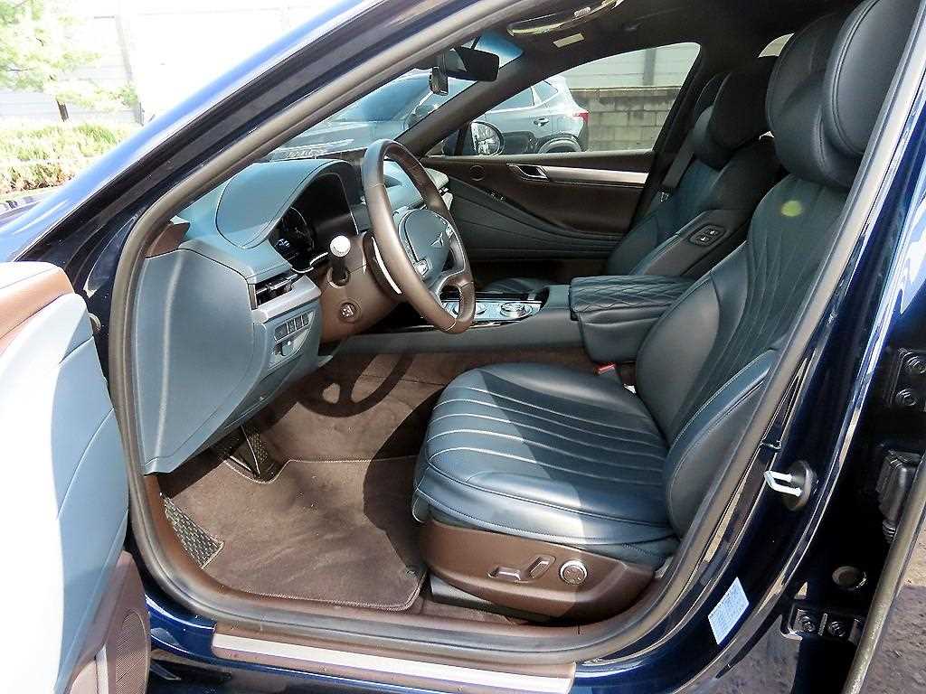 Genesis G80 - Vista 5