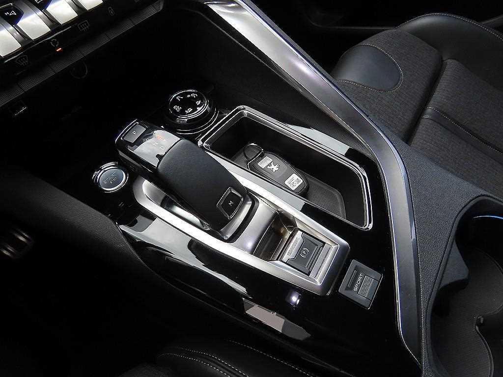 Peugeot 3008 - Vista 10