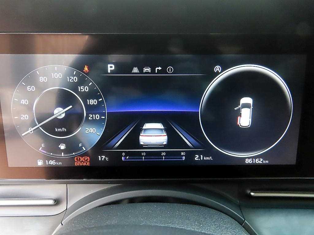 KIA Carnival - Vista 10