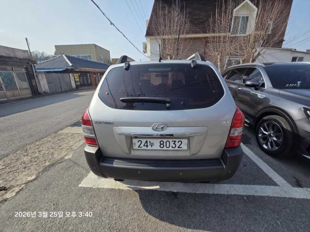 HYUNDAI Tucson - Vista 4