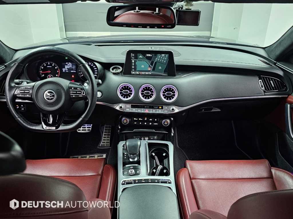 KIA Stinger - Vista 7