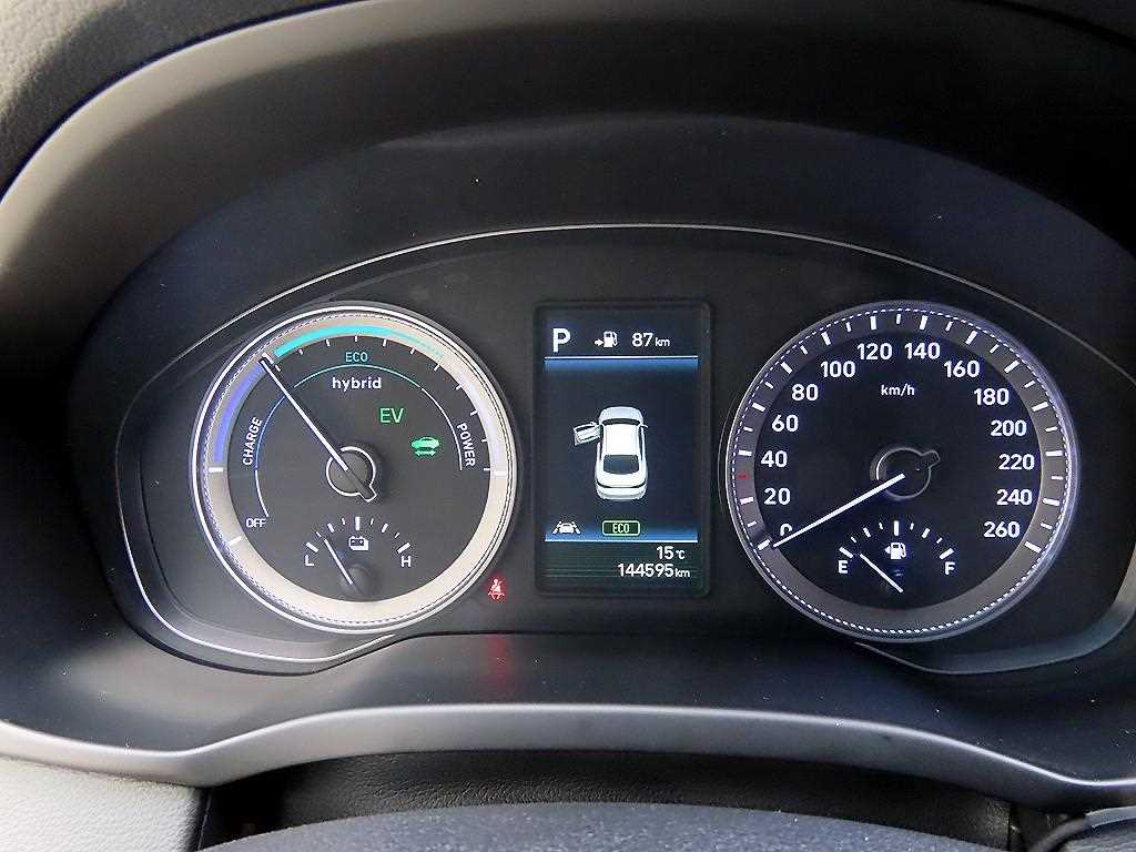 HYUNDAI Grandeur - Vista 9