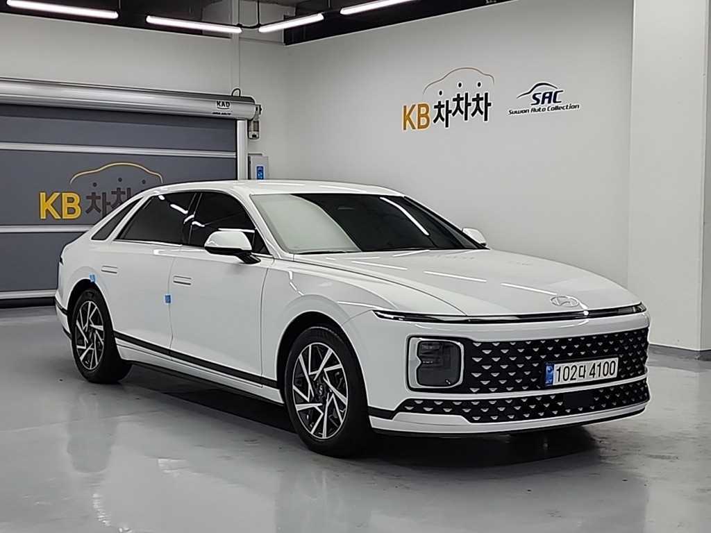 HYUNDAI Grandeur - Vista 4