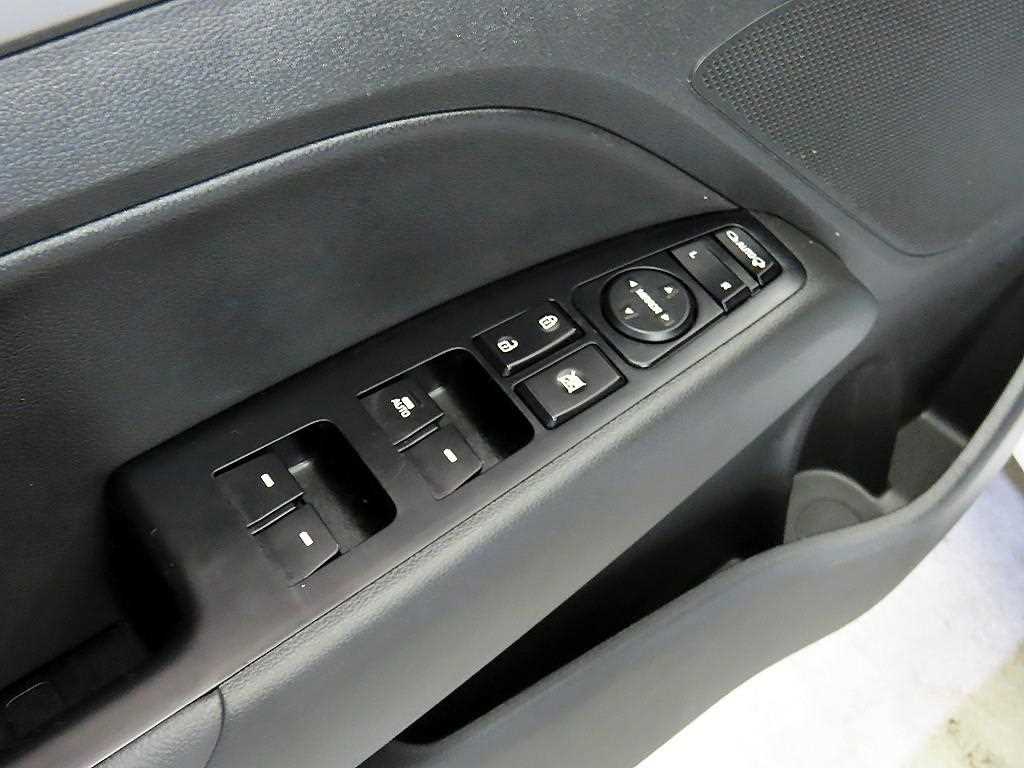 HYUNDAI Avante 2016 Blanco - Importación desde Corea - HF Imports Iquique - Foto 13