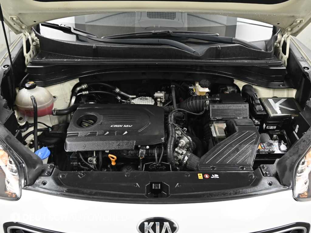 KIA Sportage - Vista 6