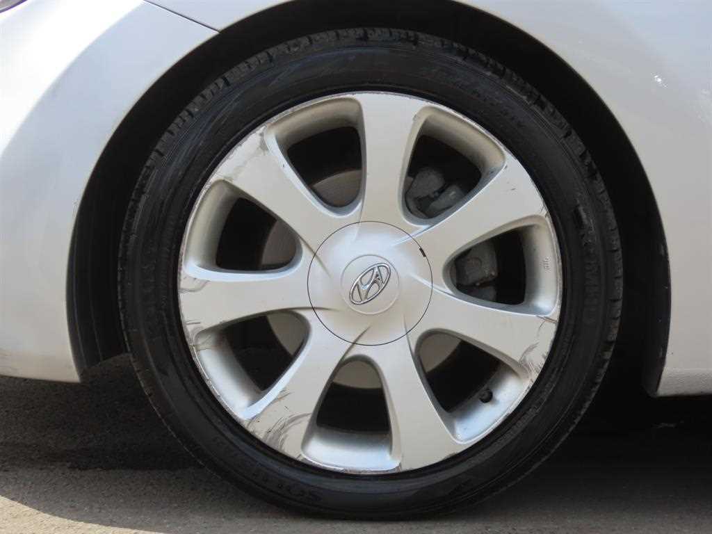 HYUNDAI Avante 2012 Gris - Importación desde Corea - HF Imports Iquique - Foto 20