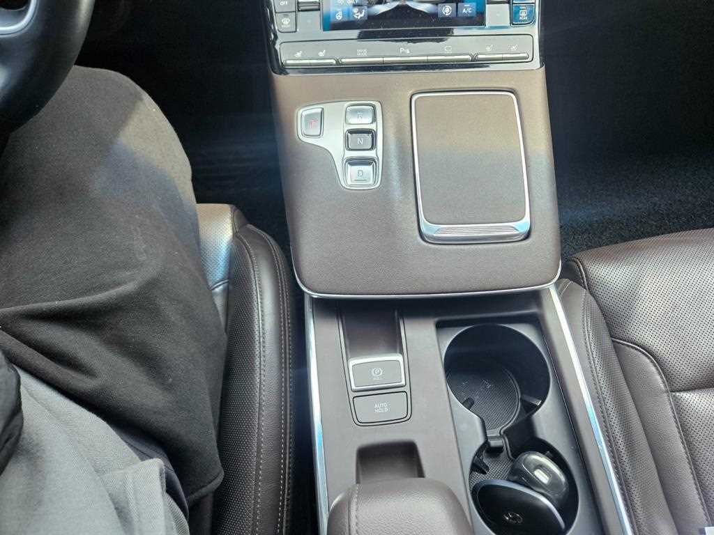 HYUNDAI Grandeur - Vista 8