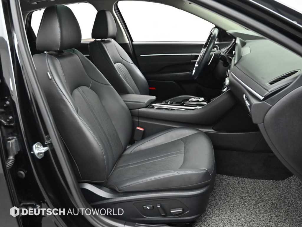 HYUNDAI Sonata - Vista 10