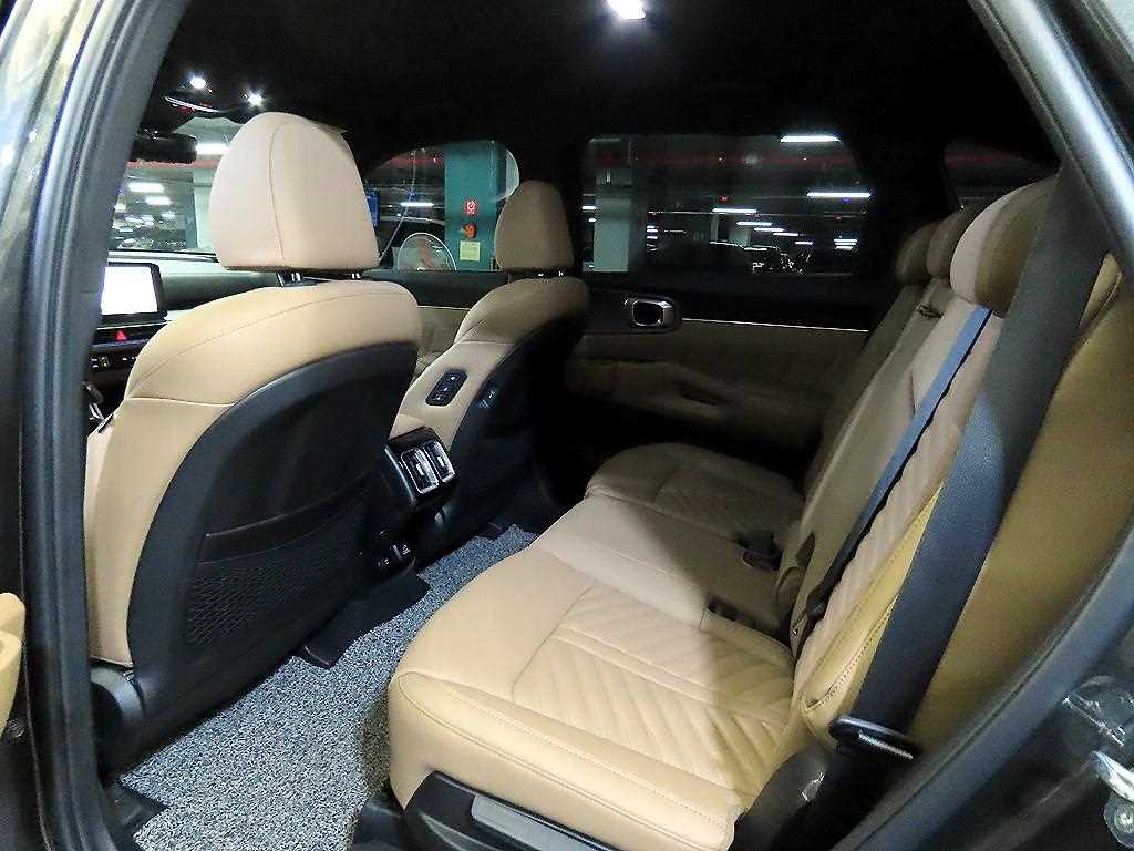 KIA Sorento - Vista 7