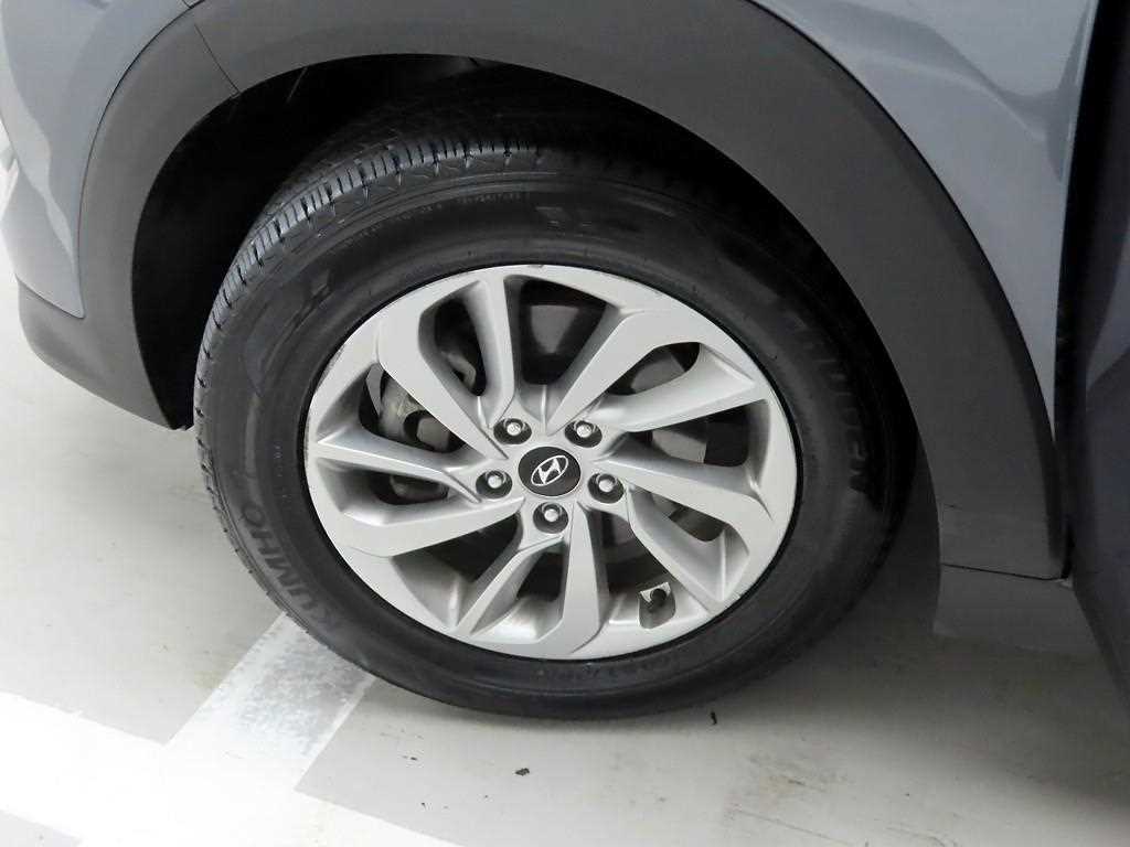 HYUNDAI Tucson 2017 Gris - Importación desde Corea - HF Imports Iquique - Foto 19