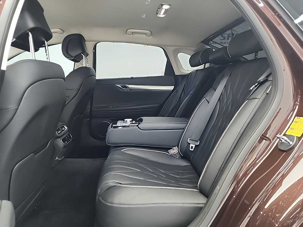 Genesis G80 - Vista 12