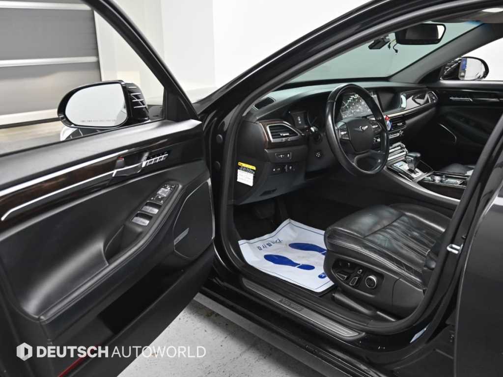 Genesis EQ900 - Vista 11