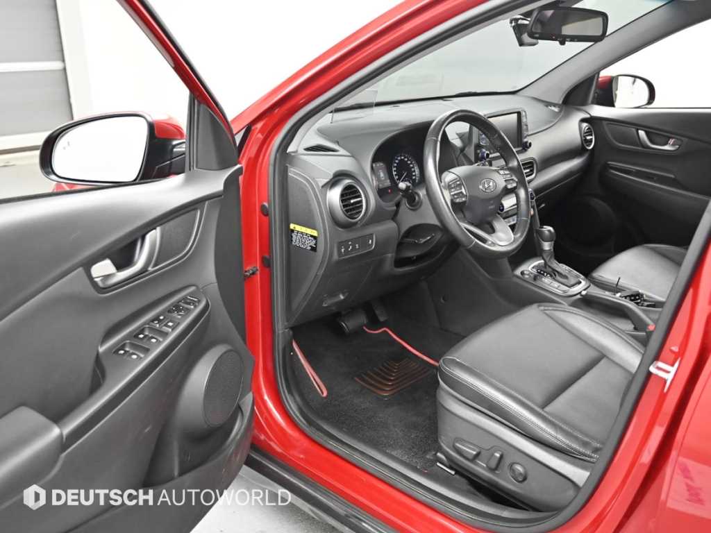 HYUNDAI Kona - Vista 11