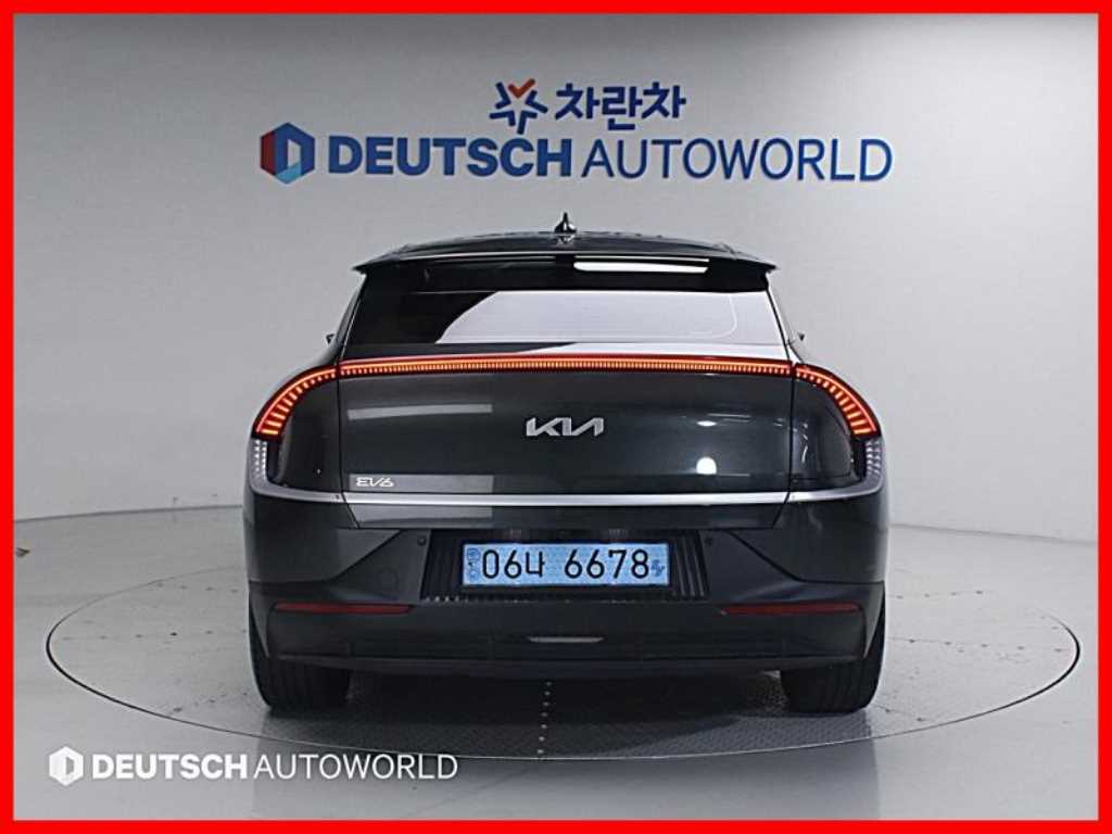 KIA EV6 - Vista 4