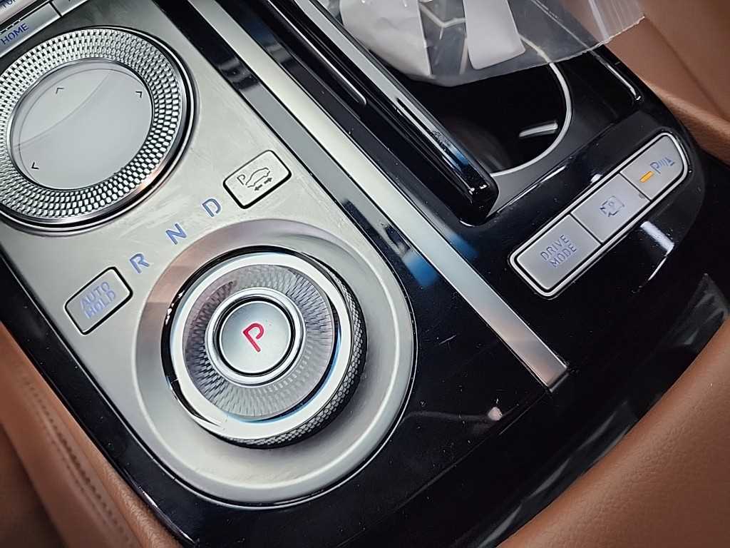 Genesis G80 - Vista 8