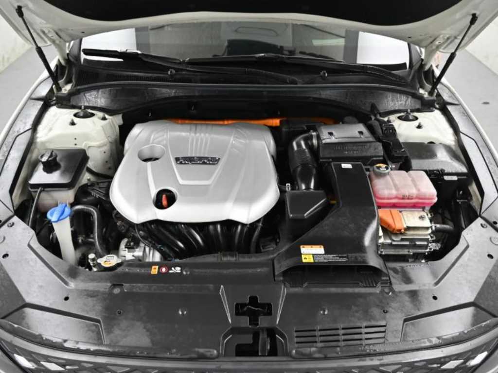 HYUNDAI Grandeur - Vista 6