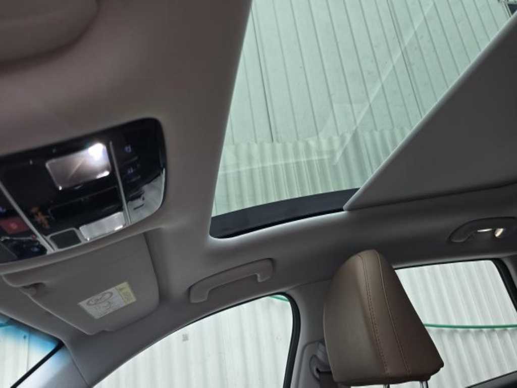 HYUNDAI Grandeur - Vista 8