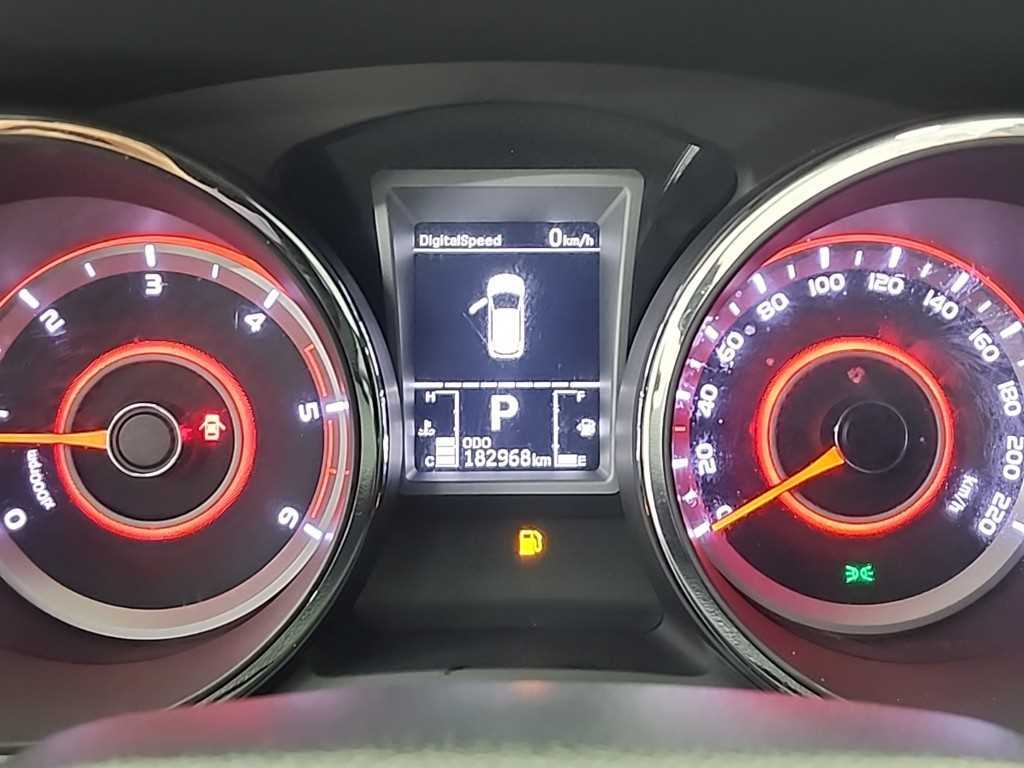 Ssangyong Tivoli - Vista 6