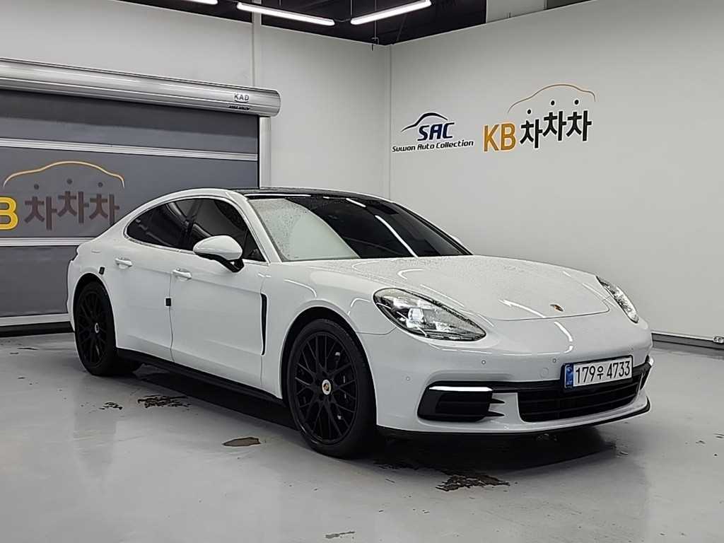 Porsche Panamera - Vista 4