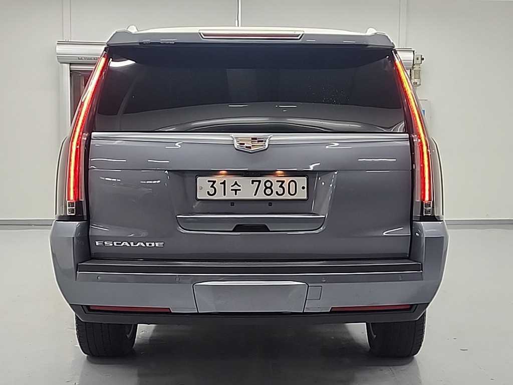 Cadillac Escalade - Vista 3