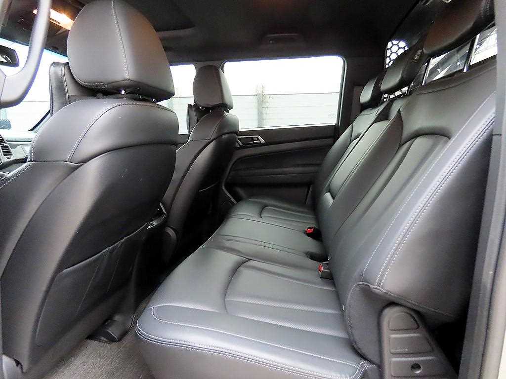 Ssangyong Rexton - Vista 6