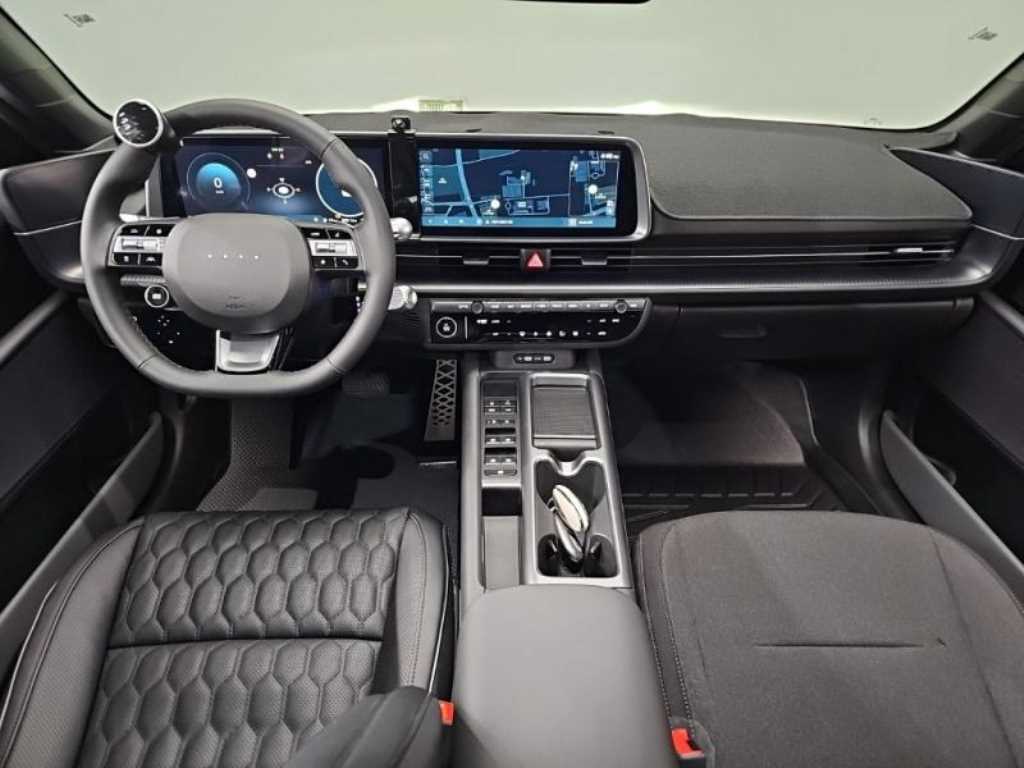 HYUNDAI Ioniq 6 - Vista 5