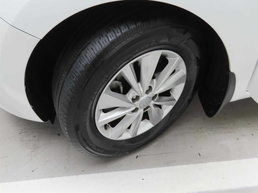 KIA Carnival 2017 Blanco - Importación desde Corea - HF Imports Iquique - Foto 19