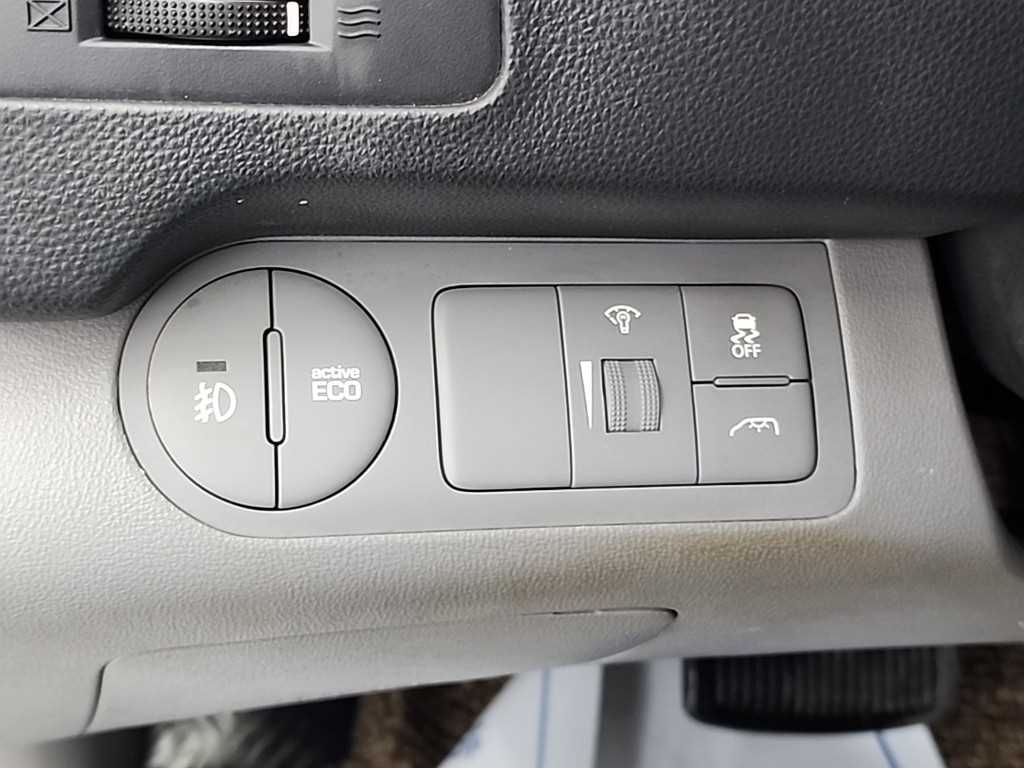 HYUNDAI Starex 2021 Negro - Importación desde Corea - HF Imports Iquique - Foto 16